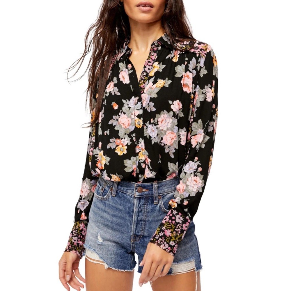 Free People Hold On To Me Printed Top - Picture 9 of 9